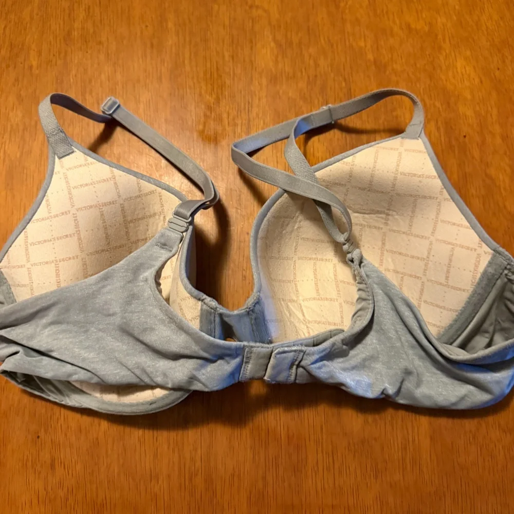 Victoria's‎ Secret Uplift Semi Demi Gray Bra Size 36B - Picture 2 of 4